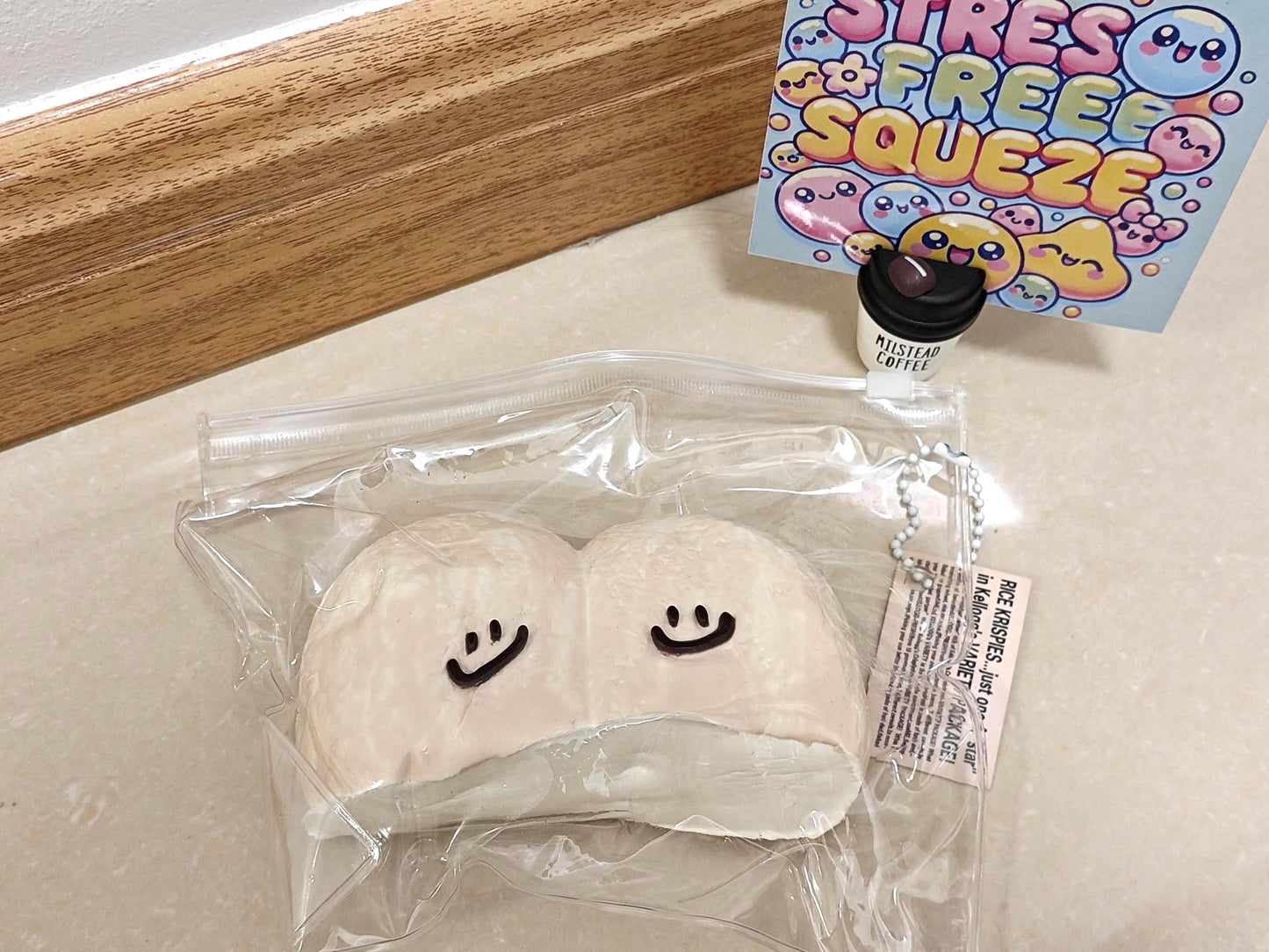 Squishy Brötchen Zwillings-Brötchen-Quetschspielzeug Gedämpftes Brötchen Kawaii Fidget Toy zur Angstlinderung Langsam aufsteigendes Sensorikspielzeug Minimalistisches Geschenk für Erwachsene