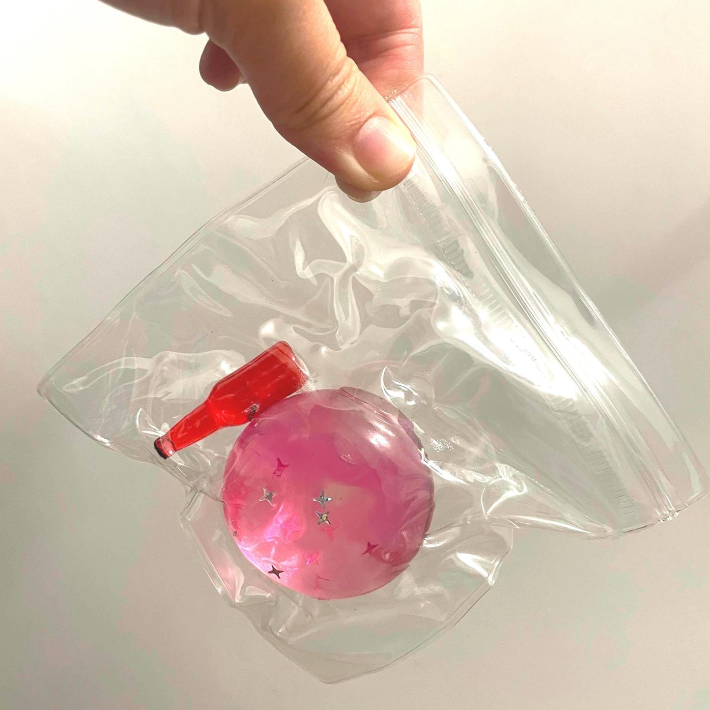 Bunter Galaxie Squishy Weicher Stressball Transparenter Glitzer Fidget Squeeze Toy Langsam aufsteigendes Sensorik Entspannungs-Spielzeug Erwachsenengeschenk für Kinder