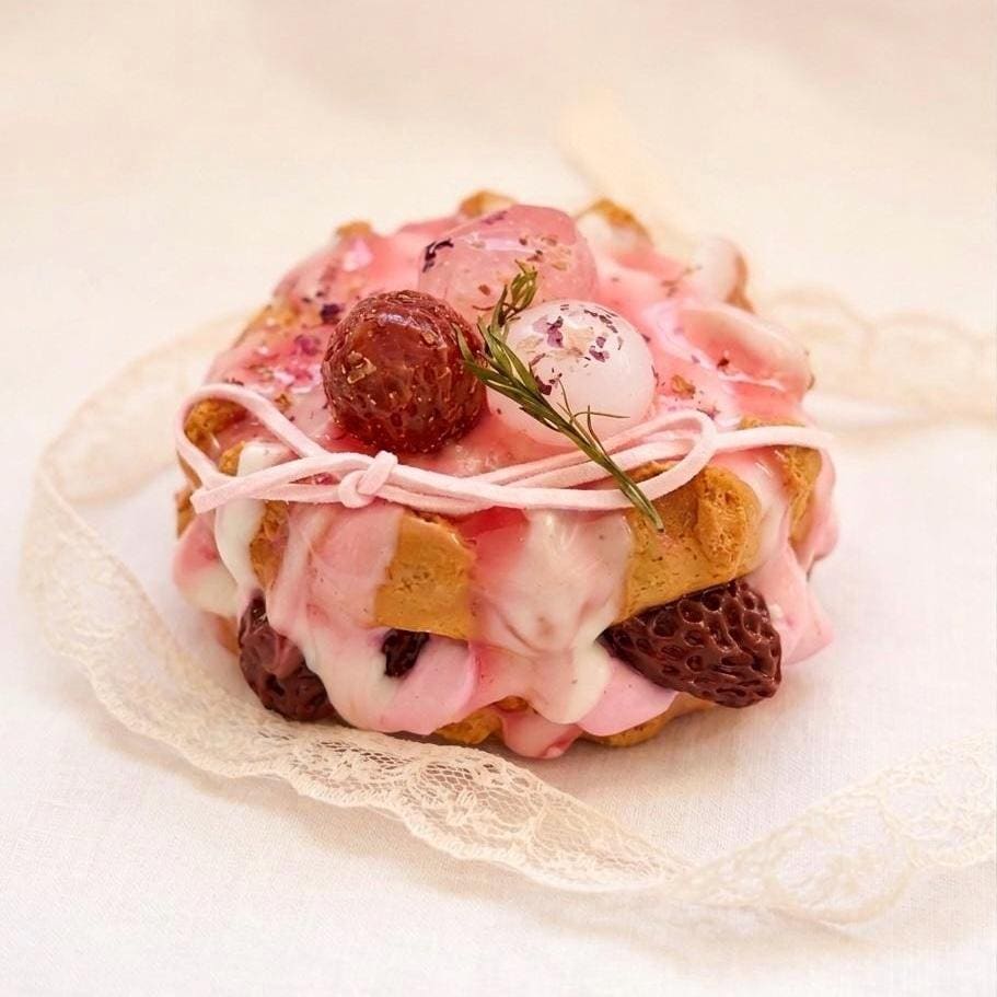 Strawberry Pastry Squishy