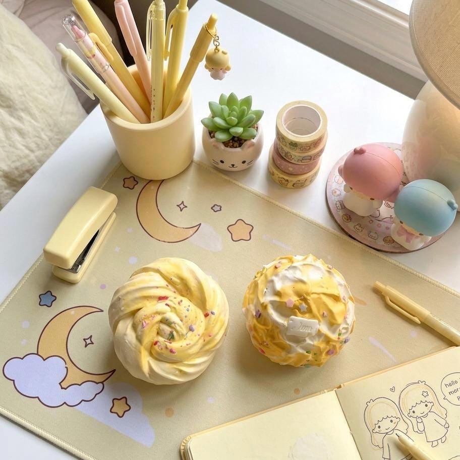 Kuchen-Squishy-Spielzeug-Set Dessert-Paar-Quetschbündel Pastellfarbener Stressball Kawaii Fidget Toy zur Angstlinderung Geschenkideen für Teenager Sammlerstück