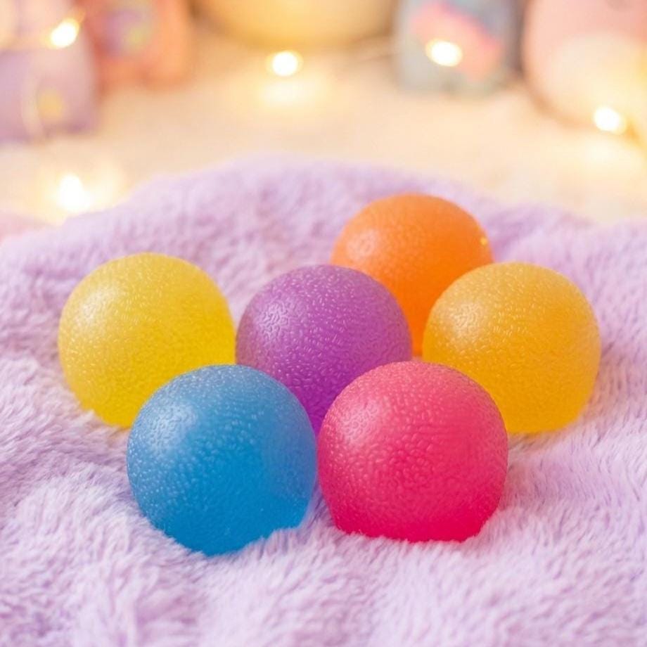 Mini bunter Stressball Langsam aufsteigend Squishy für Stressabbau Zappelspielzeug Durchscheinendes Sensorisches Quetschspielzeug Schreibtischspielzeug für Erwachsene Geschenkideen für Kinder