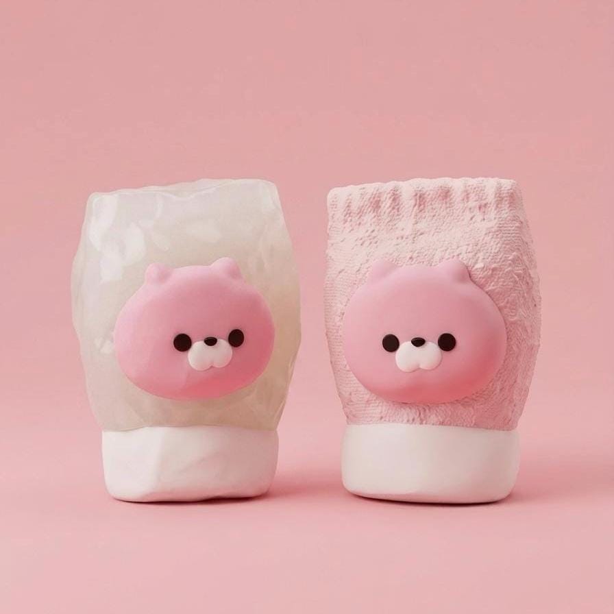 Bär Squishy Passender Squeeze Toy Rosa Bär Stressball als Freundschaftsgeschenk Passendes BFF Schreibtischspielzeug Pastellrosa Ästhetik Deko