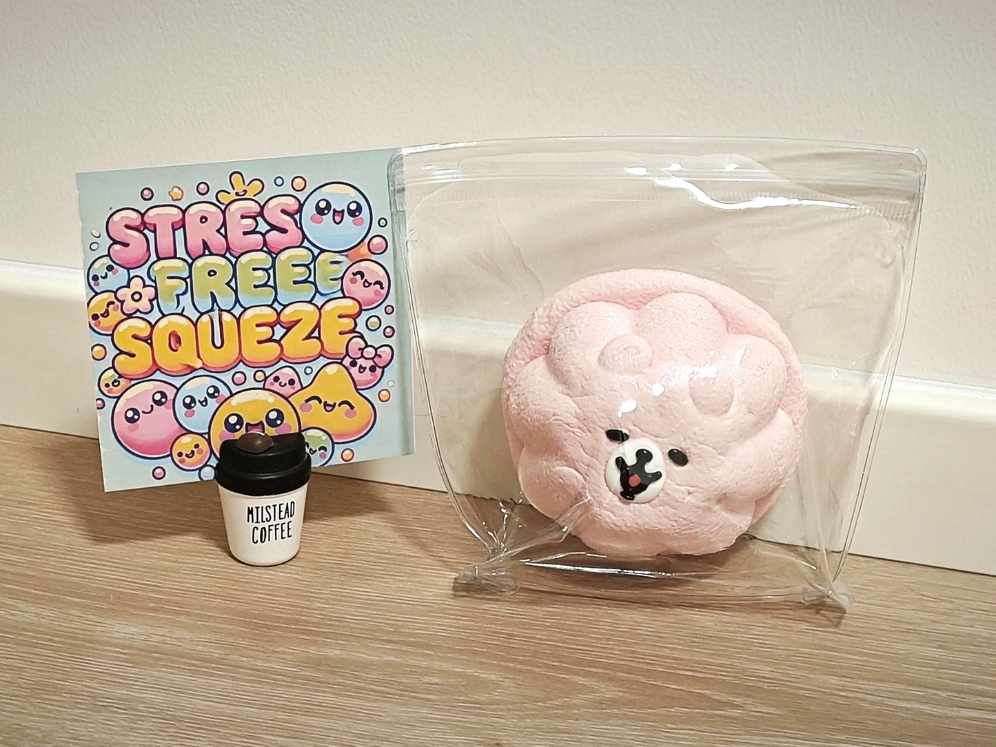 Squishy Pink Bär Quetschspielzeug Langsam Steigender Stressball für Angstlinderung Spielzeug Fidget Geschenkideen Teenager Mädchen Schreibtisch Deko Kinder ADHS Schreibtisch Kumpel