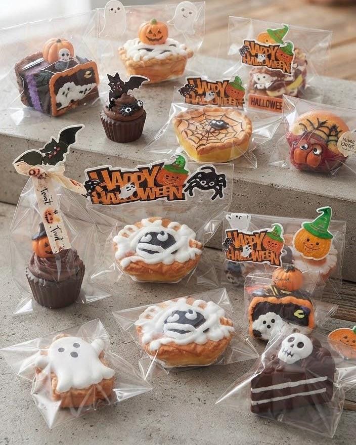 Halloween Mystery Box Calendar Nine Day Countdown Squishy Surprise Collection Kids Holiday Gift Set Sensory Fidget Toys Daily Reveal Experience Kawaii Food Squishies Stress Relief Play Spooky Season Fun Tactile Squeeze Toys Numbered Gift